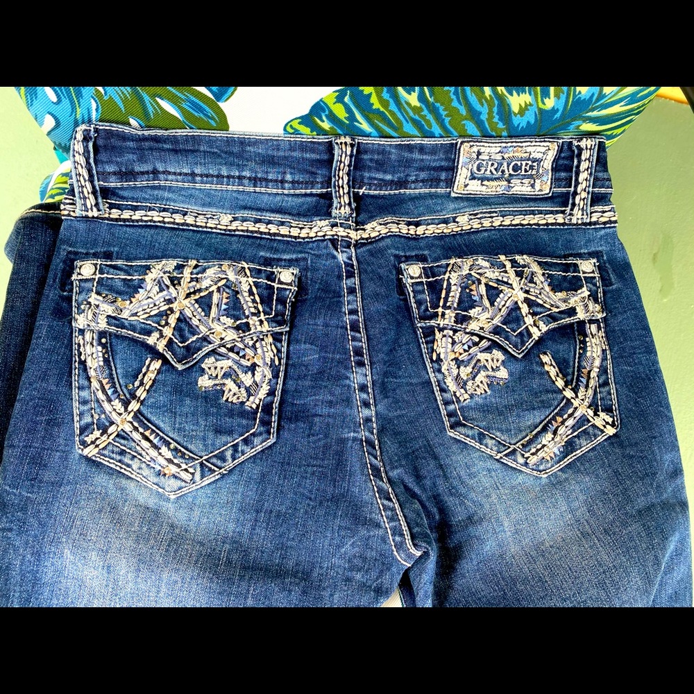 Grace in LA Jeans. Brand new, never worn.